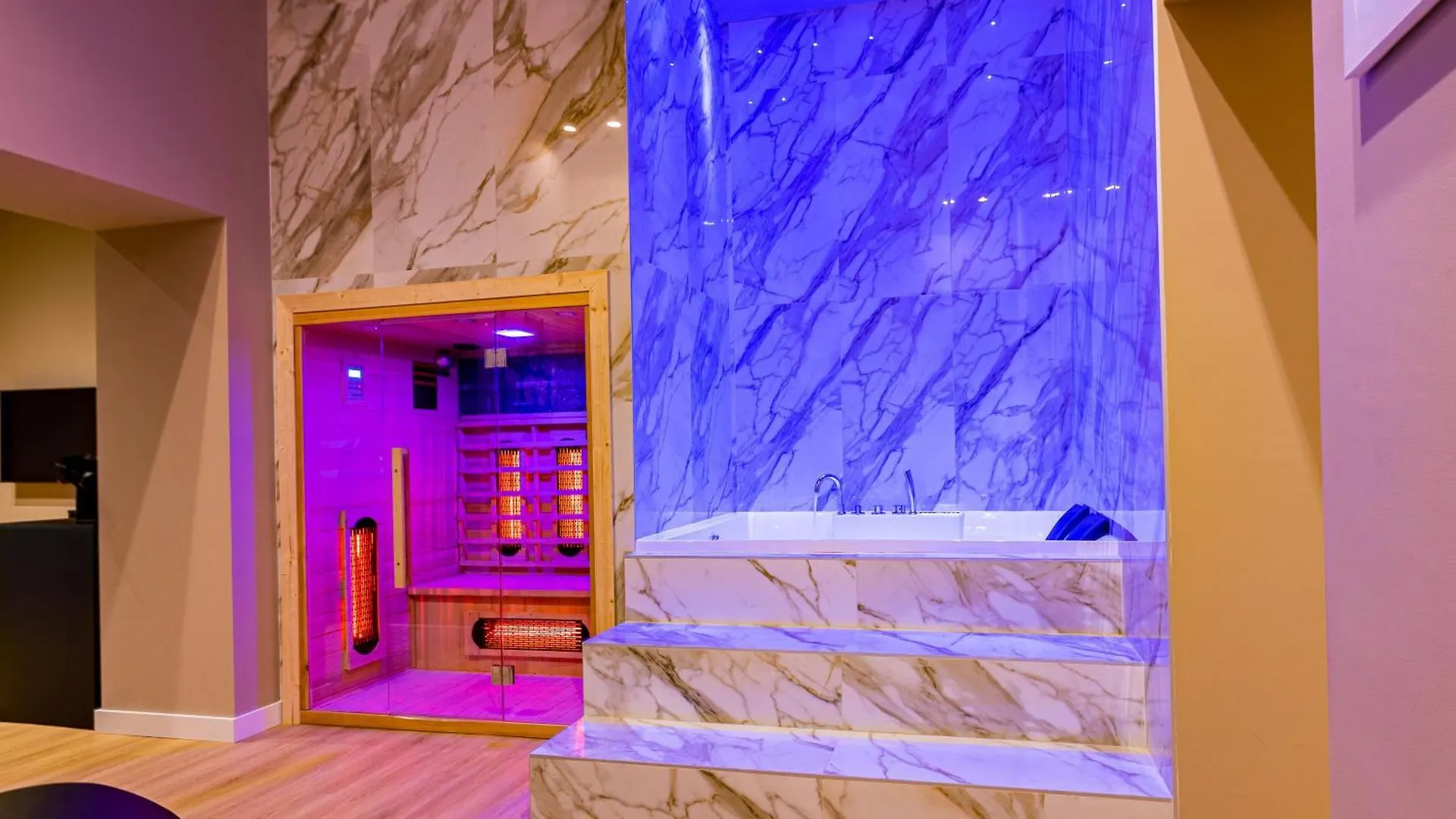 ** Bed & Breakfast Maximum Hub Suite&Spa Palermo Italia